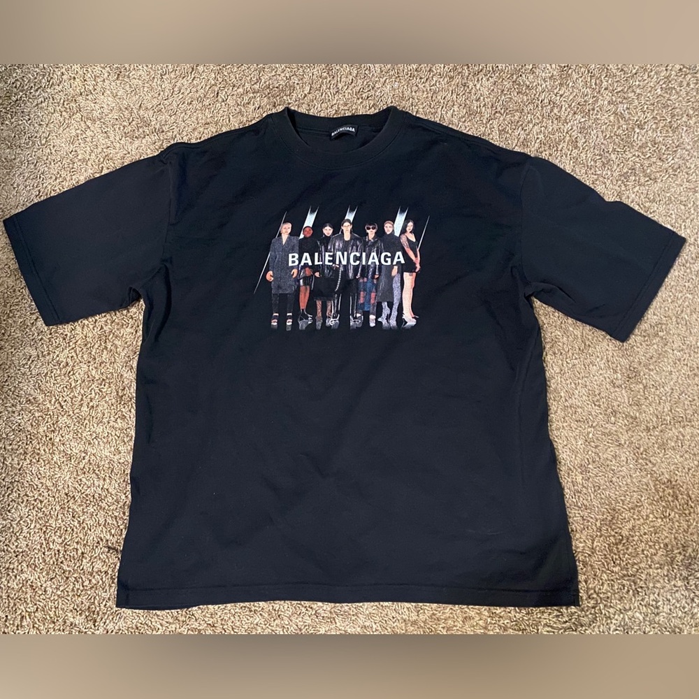 Balenciaga T-Shirt Large.